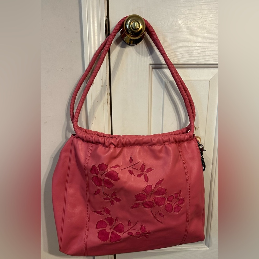 NEW Tommy Bahama Sunkissed Tote - leather